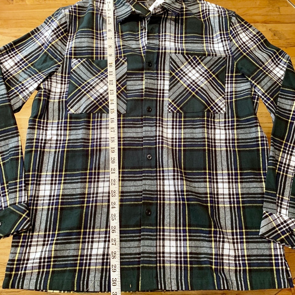 NWT- Men’s Plaid Flannel Shirt - Picture 7 of 8